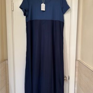 Elegant Two-Tone Blue Maxi Dress